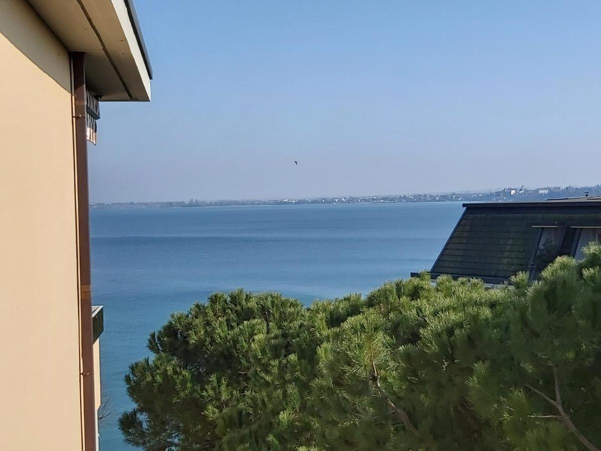 Le Rive Lägenhet Desenzano del Garda Exteriör bild