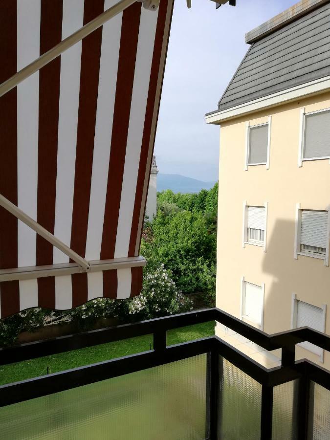 Le Rive Lägenhet Desenzano del Garda Exteriör bild